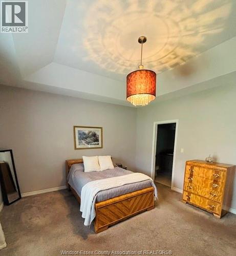 6114 Tiburon Crescent, Windsor, ON - Indoor Photo Showing Bedroom