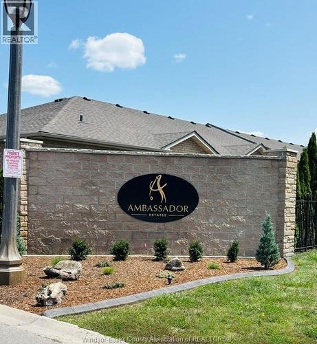 6114 Tiburon Crescent, Windsor, ON - Outdoor
