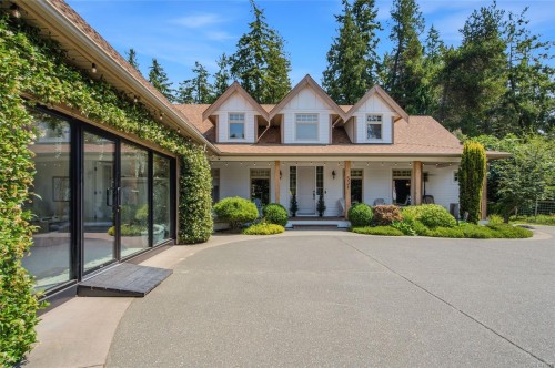 531 Yambury Rd, Qualicum Beach, BC 