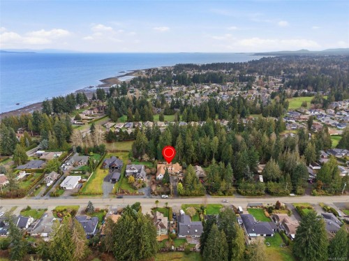 531 Yambury Rd, Qualicum Beach, BC 