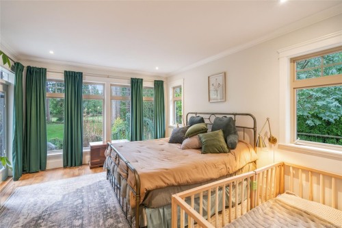 531 Yambury Rd, Qualicum Beach, BC 