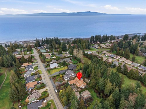 531 Yambury Rd, Qualicum Beach, BC 