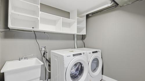 357 Macadam Road, Kamloops, BC - Indoor Photo Showing Laundry Room