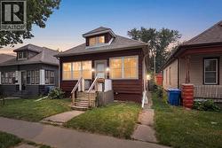 497 MCKAY AVENUE Windsor, ON N9B 1Z7