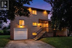345 BERKINDALE Drive  Hamilton, ON L8E 3R8