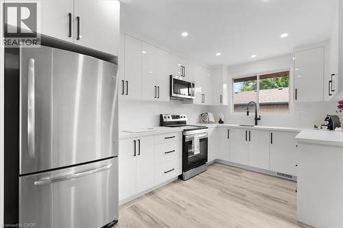 345 Berkindale Drive, Hamilton, ON - Indoor Photo Showing Kitchen With Stainless Steel Kitchen With Upgraded Kitchen