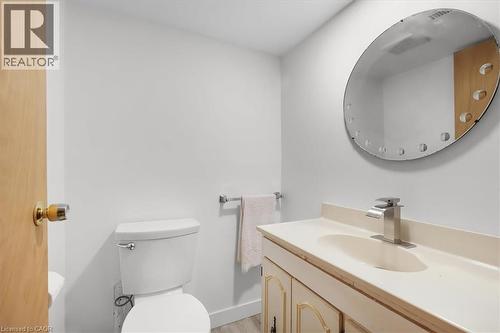 345 Berkindale Drive, Hamilton, ON - Indoor Photo Showing Bathroom