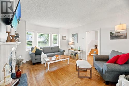 370 Conception Bay Highway, Holyrood, NL - Indoor Photo Showing Living Room