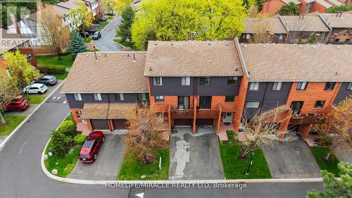 32 - 4165 FIELDGATE DRIVE  Mississauga, ON L4W 2M9