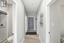 Entry way in the bunkie. - 
