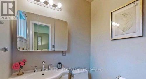 Main - 61 Chartland Boulevard S, Toronto, ON - Indoor Photo Showing Bathroom