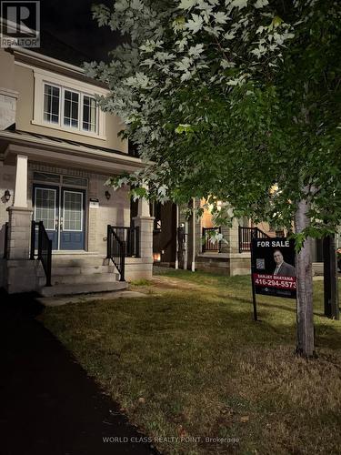 9 LYLE WAY  Brampton, ON L6X 5P8