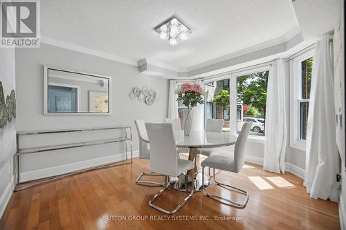 6615 Snow Goose Lane, Mississauga, ON - Indoor Photo Showing Dining Room