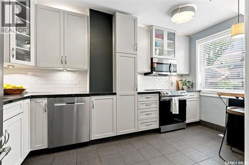 627 12Th Street E, Saskatoon, SK 