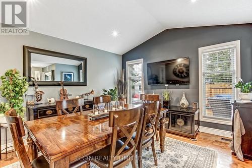 5 Hawthorn Court, St. Thomas, ON - Indoor Photo Showing Dining Room