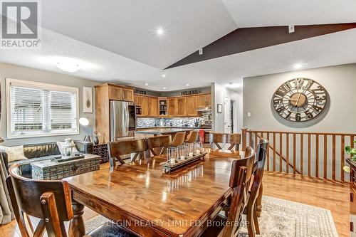 5 Hawthorn Court, St. Thomas, ON - Indoor Photo Showing Dining Room