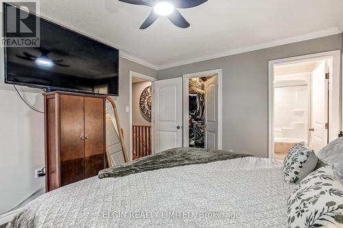 5 Hawthorn Court, St. Thomas, ON - Indoor Photo Showing Bedroom