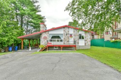 107 Ch. Notre-Dame Sainte-Adèle, QC J8B 1S4