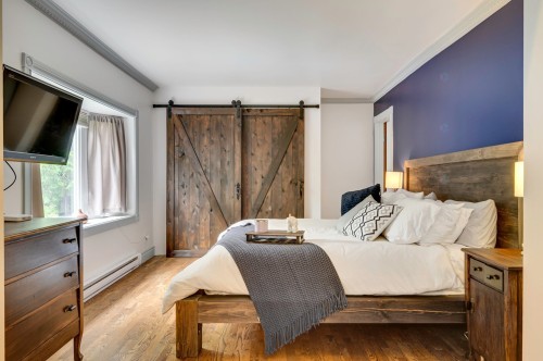 Master Bedroom - 198 Ch. Beaulne, Piedmont, QC - Indoor Photo Showing Bedroom