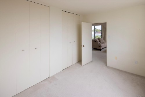 #603-1420 Beach Dr, Oak Bay, BC - Indoor Photo Showing Other Room