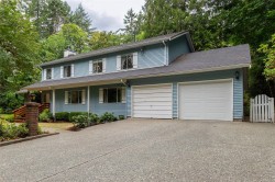 5262 Winchester Rd Duncan, BC V9L 6G4