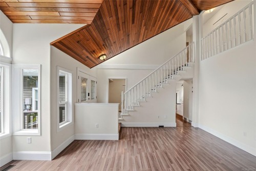 1688 Maple Bay Rd, Duncan, BC 