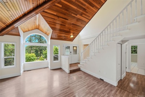 1688 Maple Bay Rd, Duncan, BC 
