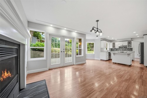 1688 Maple Bay Rd, Duncan, BC 