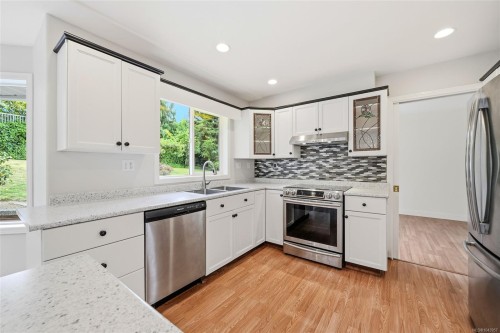 1688 Maple Bay Rd, Duncan, BC 