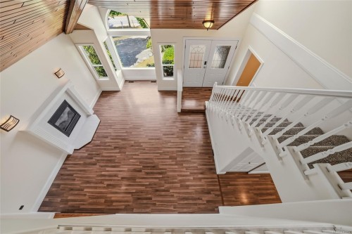 1688 Maple Bay Rd, Duncan, BC 