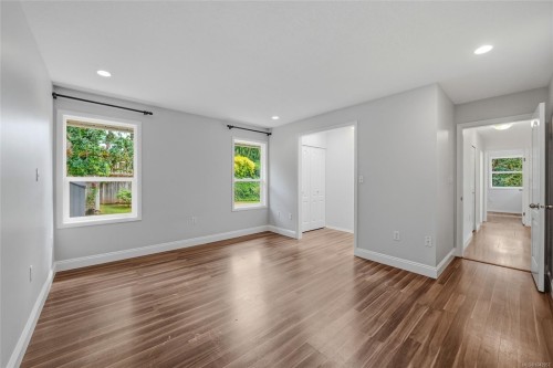 1688 Maple Bay Rd, Duncan, BC 
