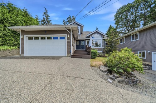 1688 Maple Bay Rd, Duncan, BC 