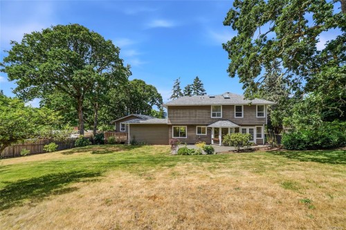 1688 Maple Bay Rd, Duncan, BC 