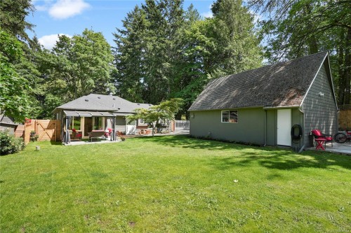 5470 Alderley Rd, Saanich, BC 
