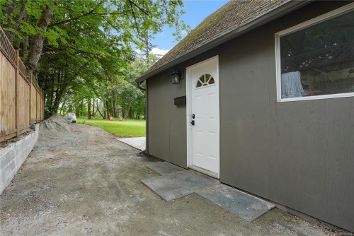 5470 Alderley Rd, Saanich, BC 