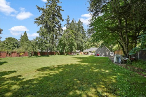 5470 Alderley Rd, Saanich, BC 