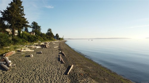 5470 Alderley Rd, Saanich, BC 