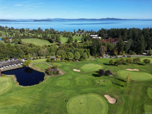 5470 Alderley Rd, Saanich, BC 