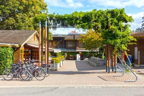 5470 Alderley Rd, Saanich, BC 