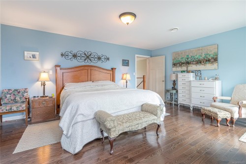 2835 Olympic Rd, Qualicum Beach, BC 