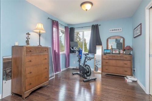 2835 Olympic Rd, Qualicum Beach, BC 