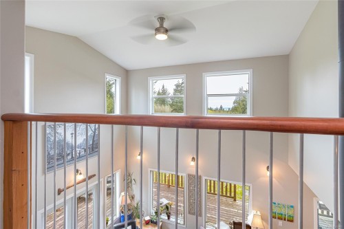 2835 Olympic Rd, Qualicum Beach, BC 