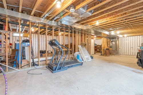 2835 Olympic Rd, Qualicum Beach, BC 