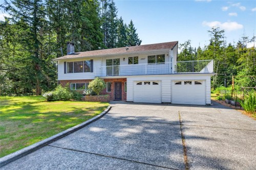 1847 Miracle Beach Dr, Black Creek, BC 