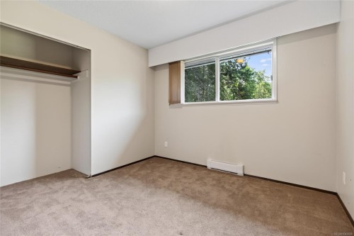 1847 Miracle Beach Dr, Black Creek, BC 