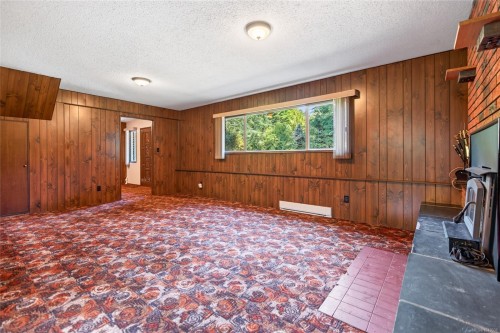 1847 Miracle Beach Dr, Black Creek, BC 