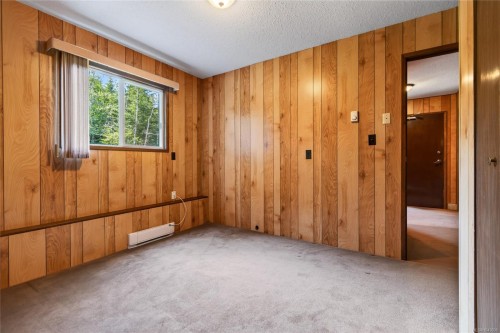 1847 Miracle Beach Dr, Black Creek, BC 