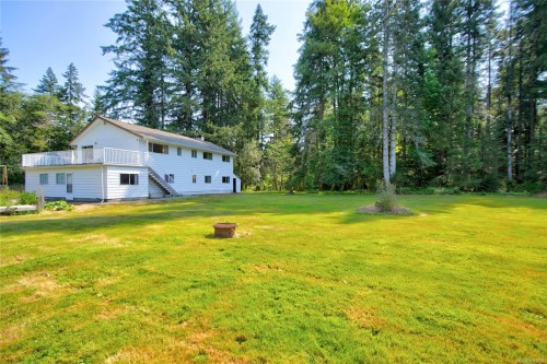 1847 Miracle Beach Dr, Black Creek, BC 