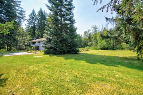 1847 Miracle Beach Dr, Black Creek, BC 