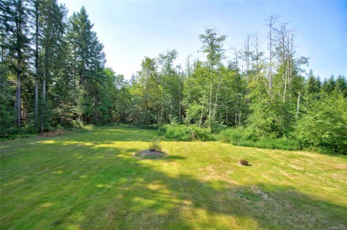 1847 Miracle Beach Dr, Black Creek, BC 